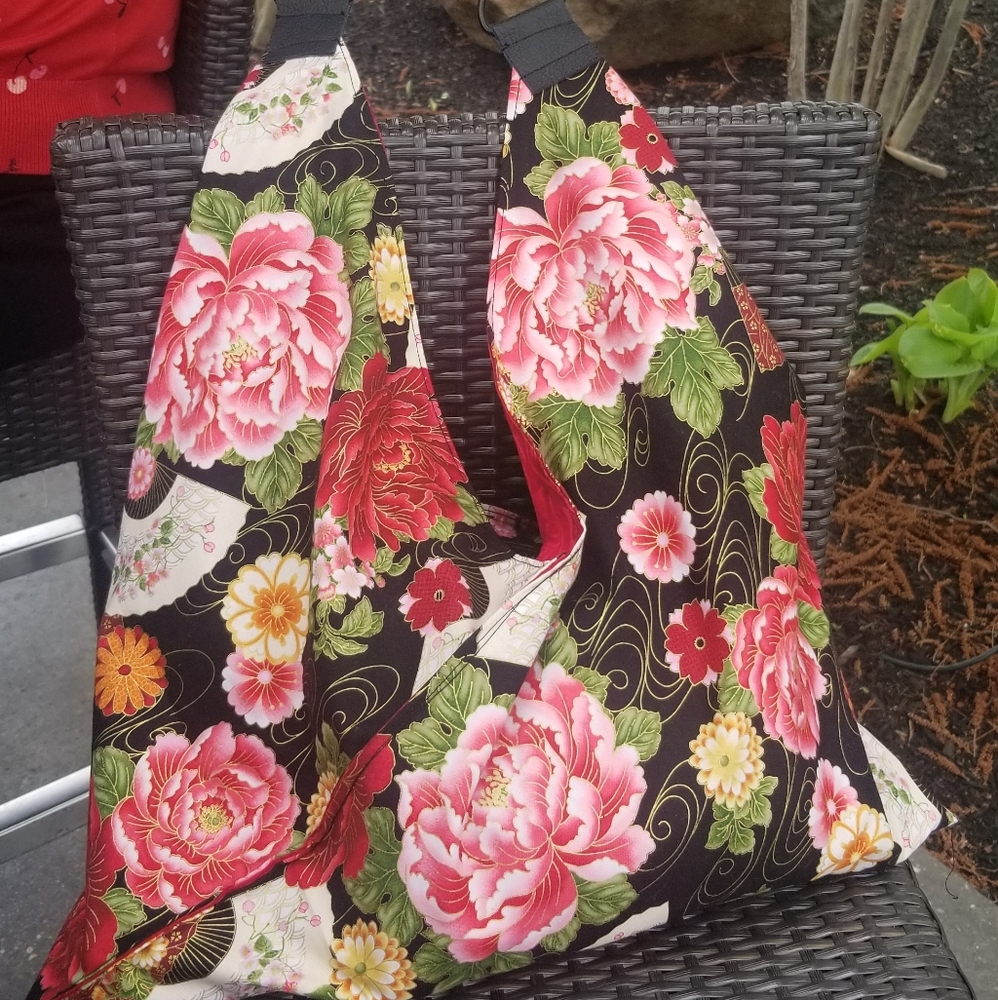 Handmade Origami Crossbody Bag with asian motif